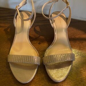 Vince Camuto Kitten Heels Size 7